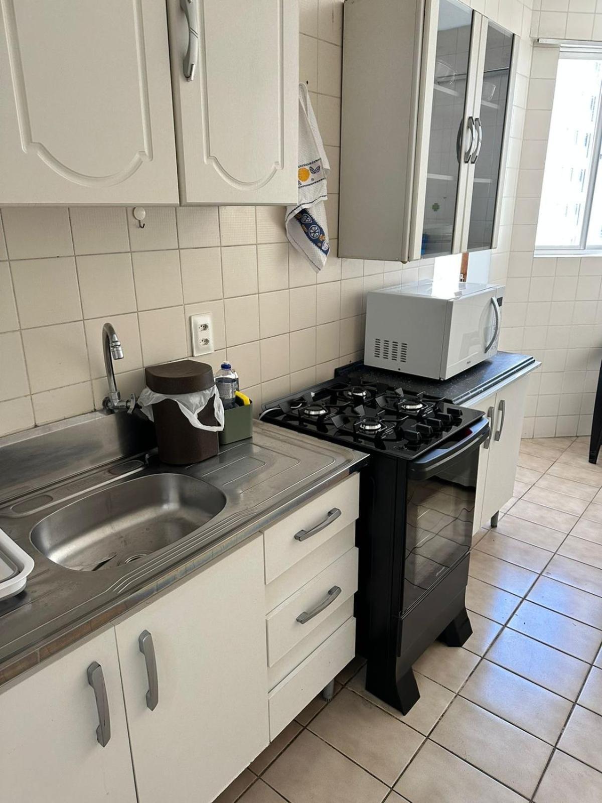 Apartamento Quadra Mar, Otima Localizacao